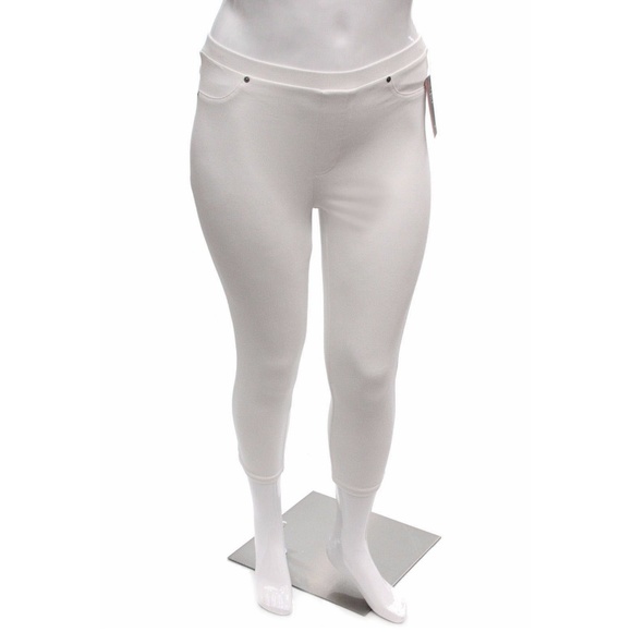 plus size white capri leggings